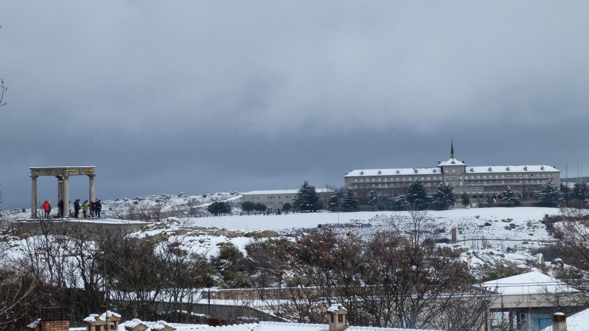 Hostal Mirador De Ávila Luaran gambar