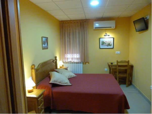 Hostal Mirador De Ávila Luaran gambar